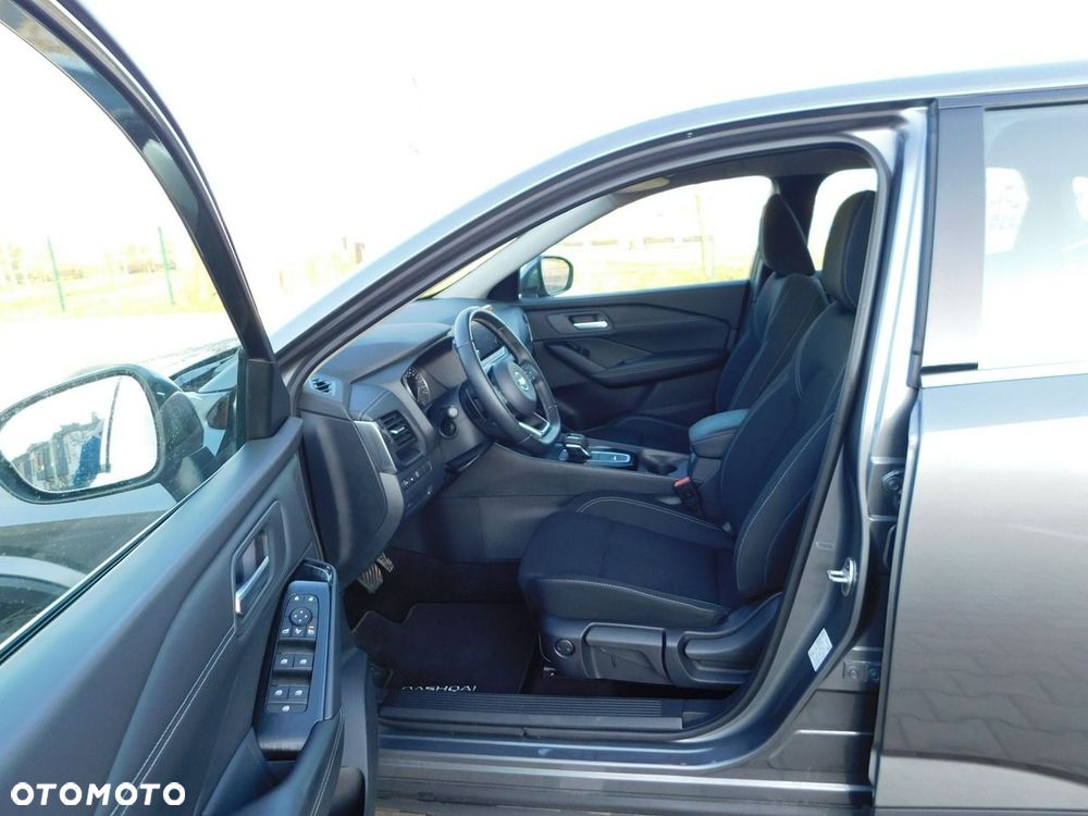 Nissan Qashqai - 11