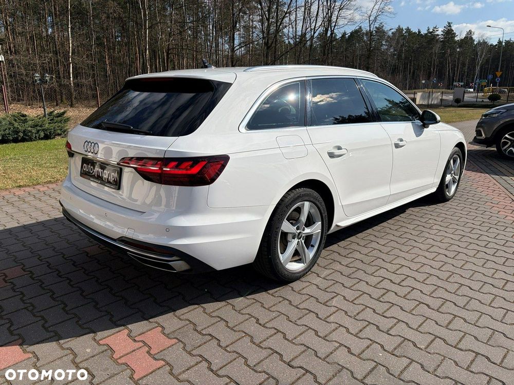 Audi A4 Avant - 9