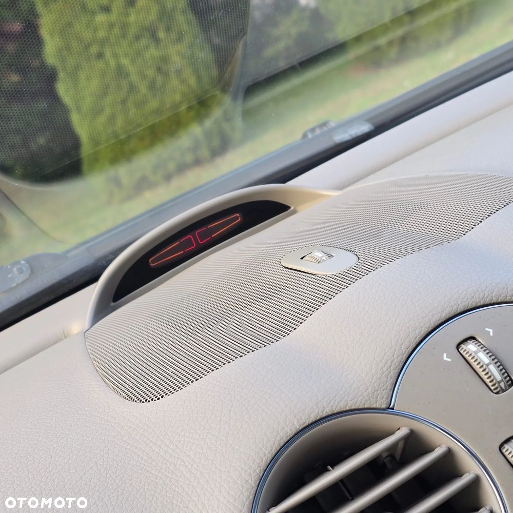 Mercedes-Benz CLK 320 Avantgarde - 38