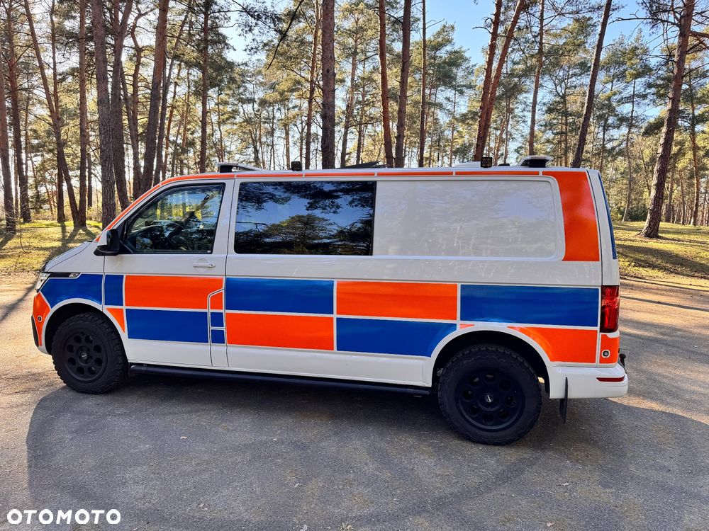 Volkswagen Transporter Kombi L2H1 M1 4Motion - 36