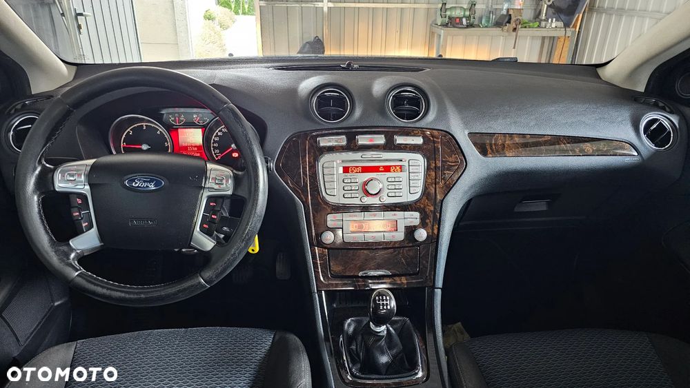 Ford Mondeo 1.8 TDCi Ghia - 7
