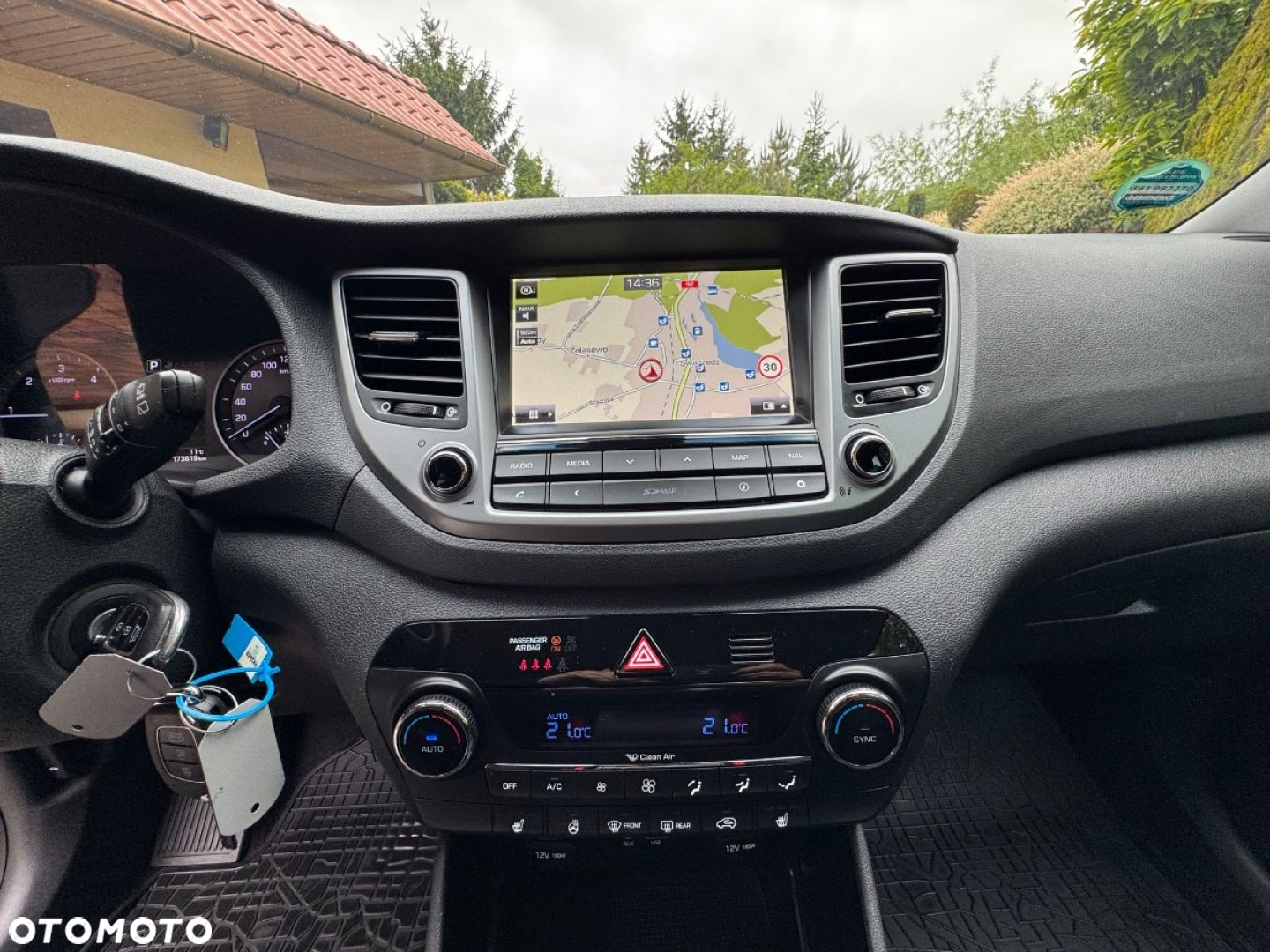 Hyundai Tucson 2.0 CRDi 4WD Automatik Advantage - 28