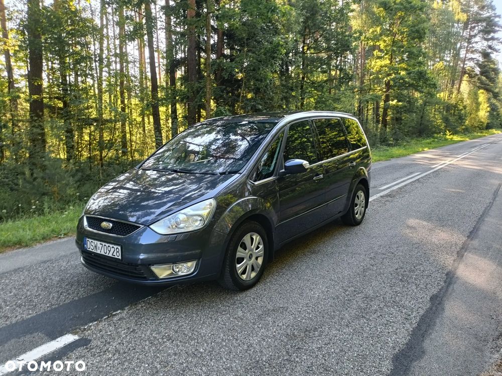 Ford Galaxy 2.0 TDCi Ghia - 32