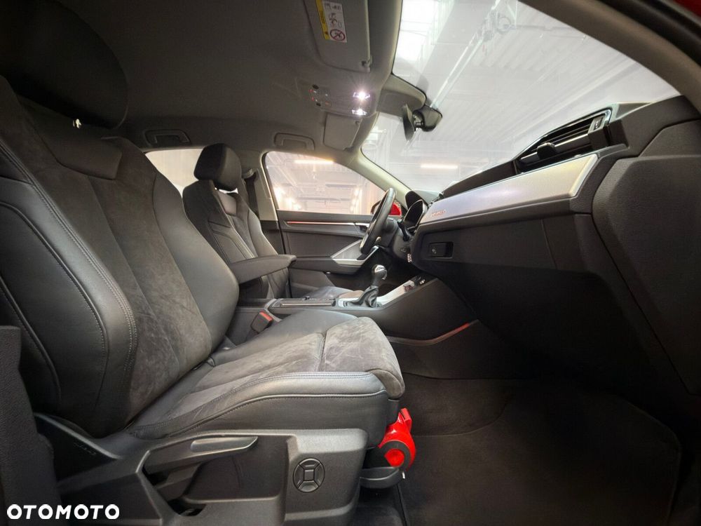 Audi Q3 Sportback - 22