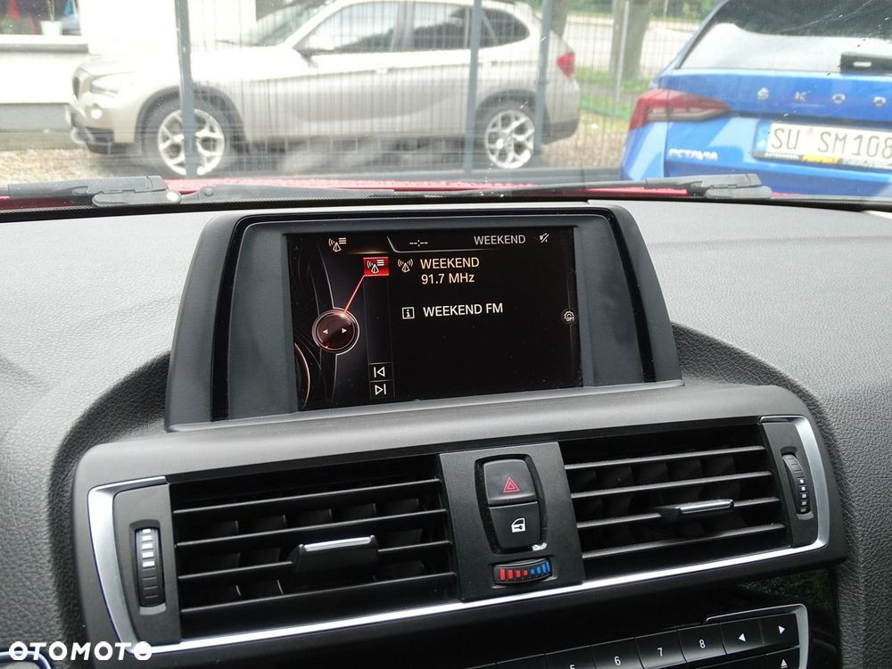 BMW Seria 1 - 24