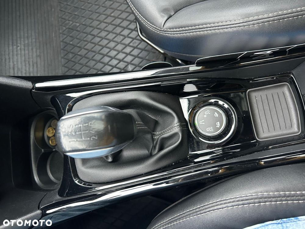 Peugeot 2008 PureTech 110 Stop&Start Crossway - 30