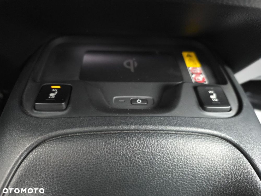 Toyota Corolla 1.8 Hybrid Style - 20