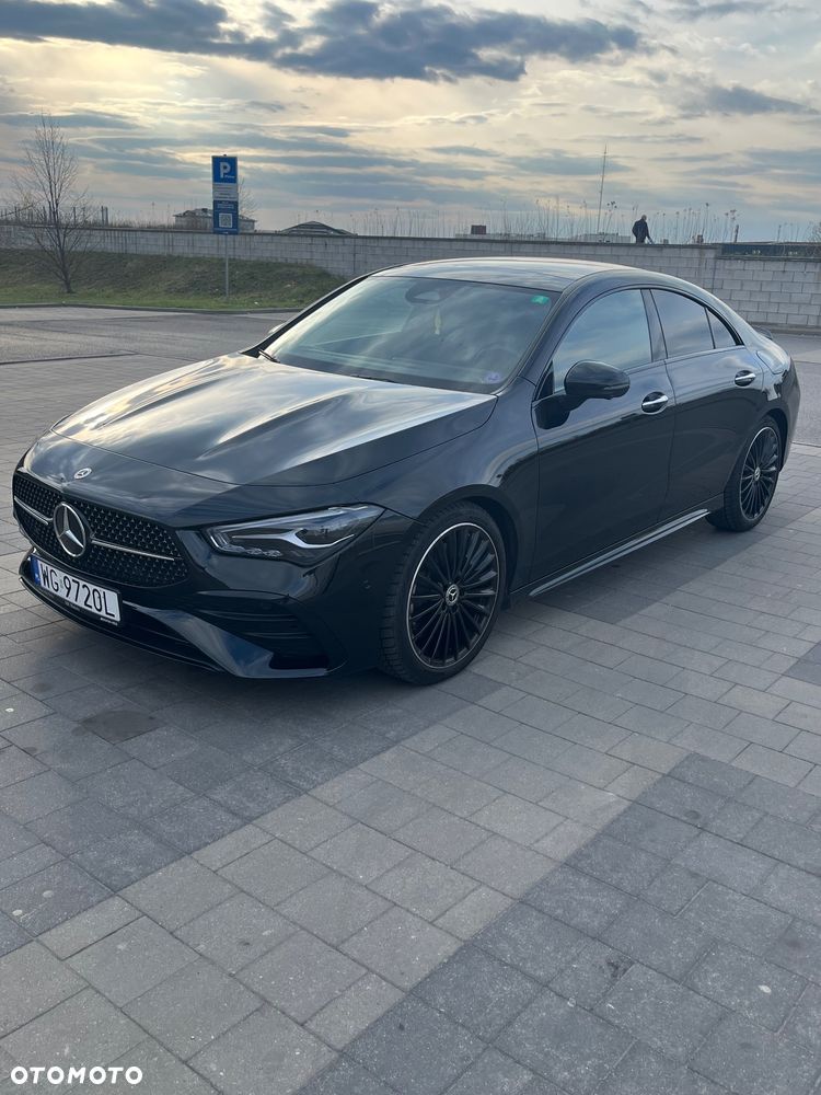 Mercedes-Benz CLA 250 4Matic 7G-DCT - 2