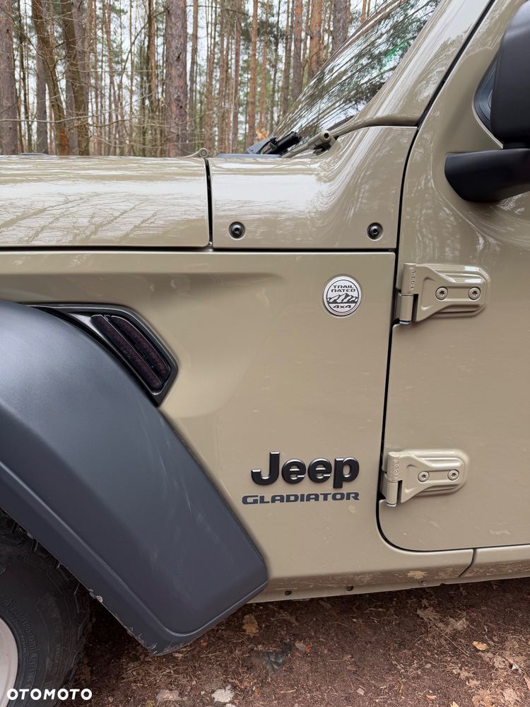 Jeep Gladiator - 9