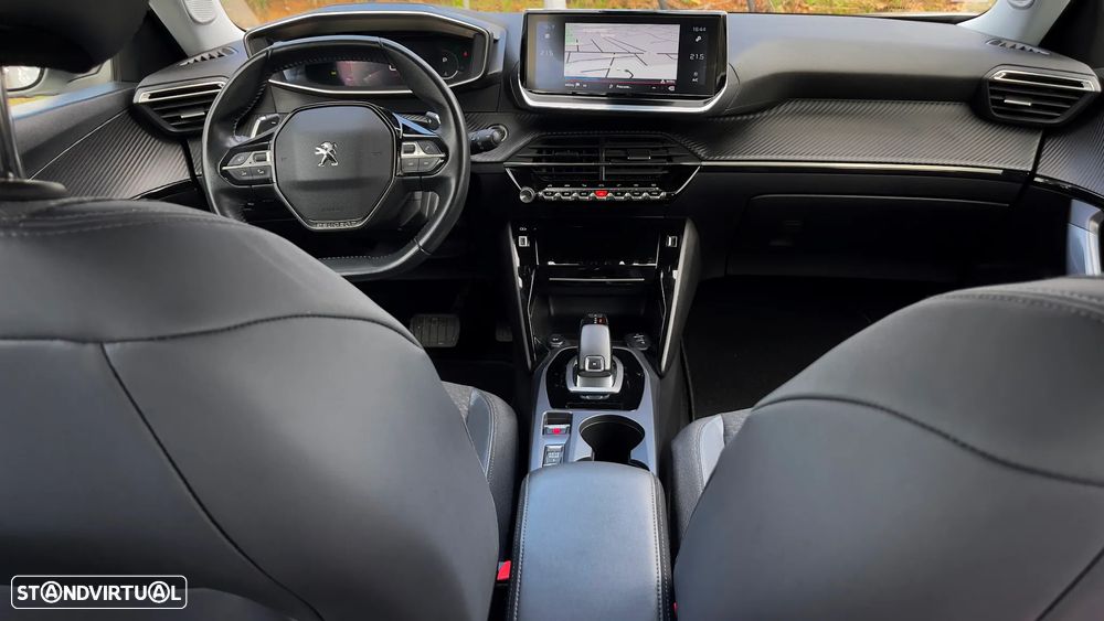 Peugeot 2008 PureTech 130 EAT8 Allure Pack - 11