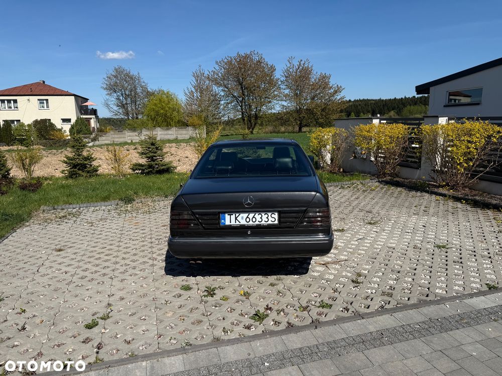 Mercedes-Benz W124 (1984-1993) - 6