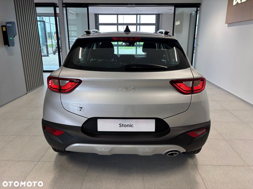 Kia Stonic - 6