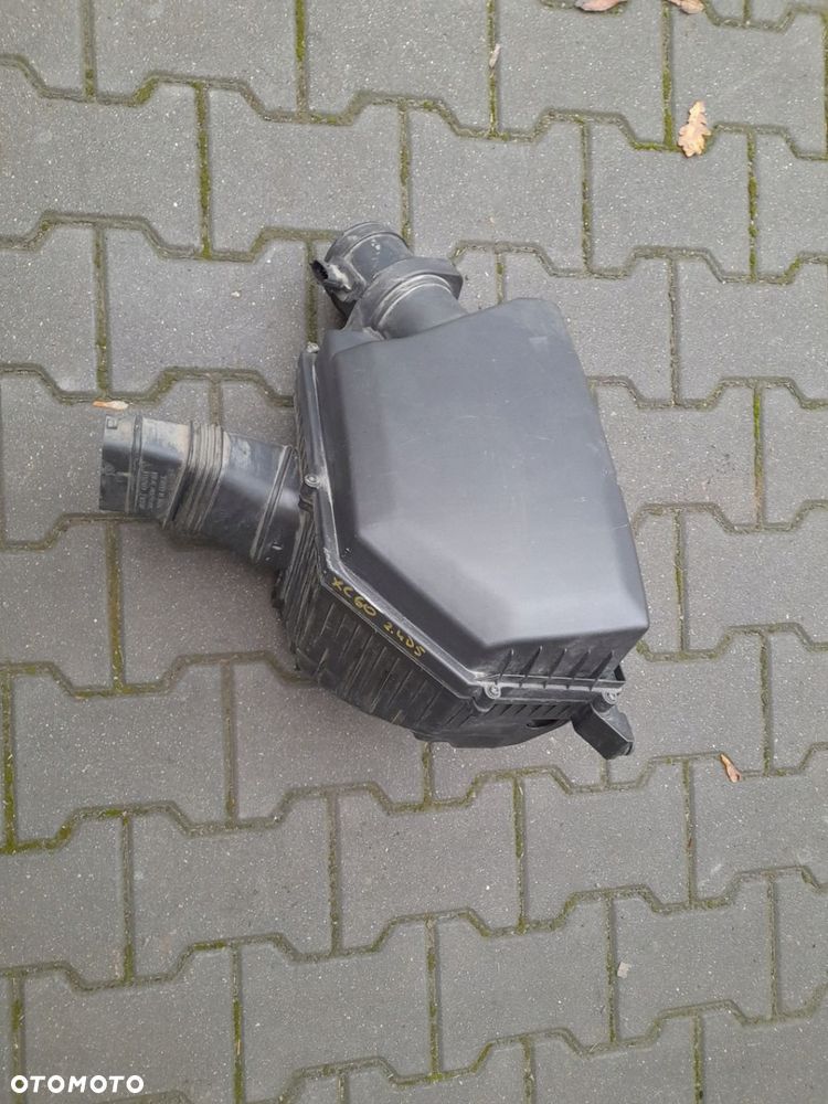 OBUDOWA FILTRA POWIETRZA 30792196 VOLVO XC60 2.4D5 LIFT - 2