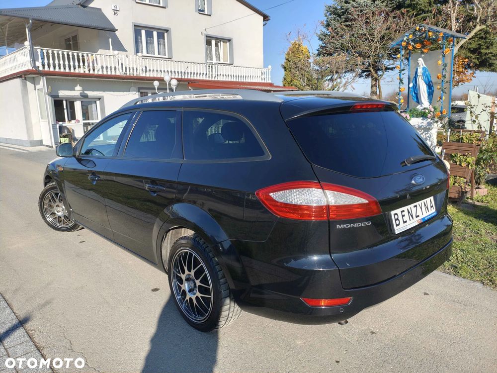 Ford Mondeo 1.6 Ambiente - 4