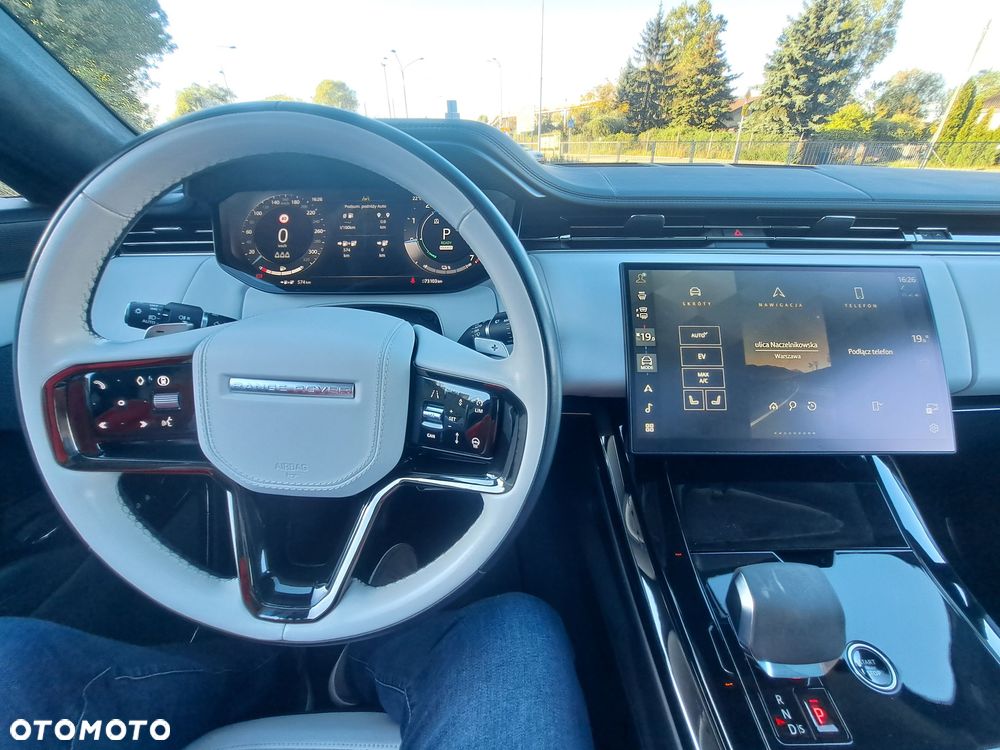 Land Rover Range Rover Sport - 11