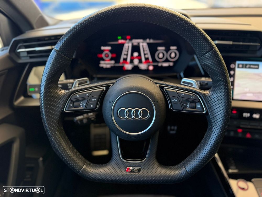 Audi RS3 Limousine - 22
