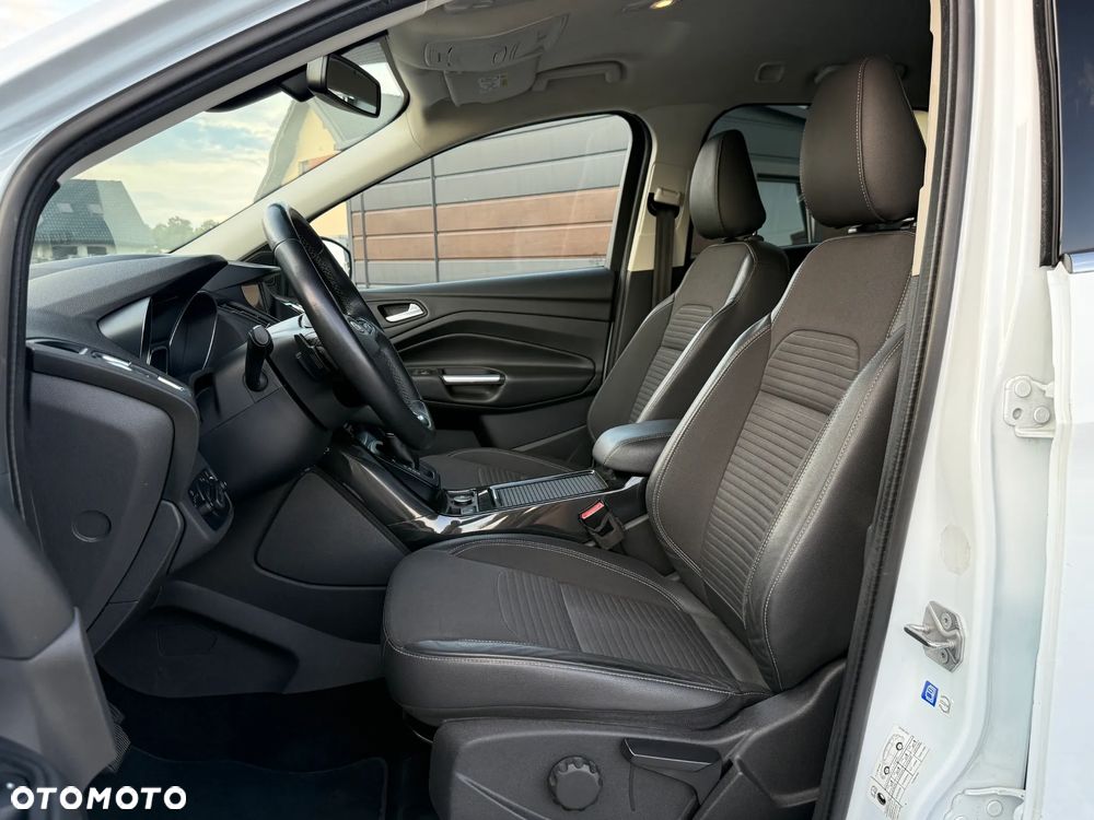 Ford Kuga 2.0 TDCi AWD Titanium - 17