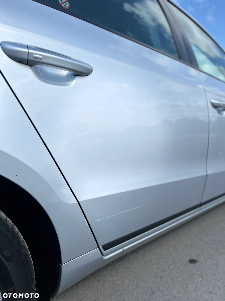 Volkswagen Passat 1.8 TSI Comfortline - 9