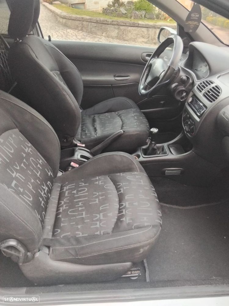 Peugeot 206 1.6 HDi XS - 8
