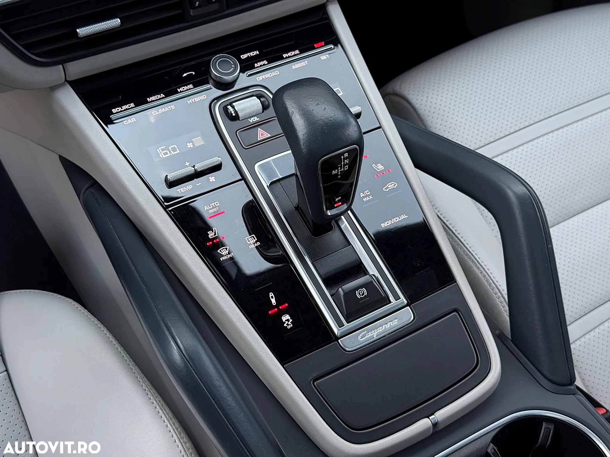 Porsche Cayenne Coupe E-Hybrid Tiptronic S Platinum Edition - 20