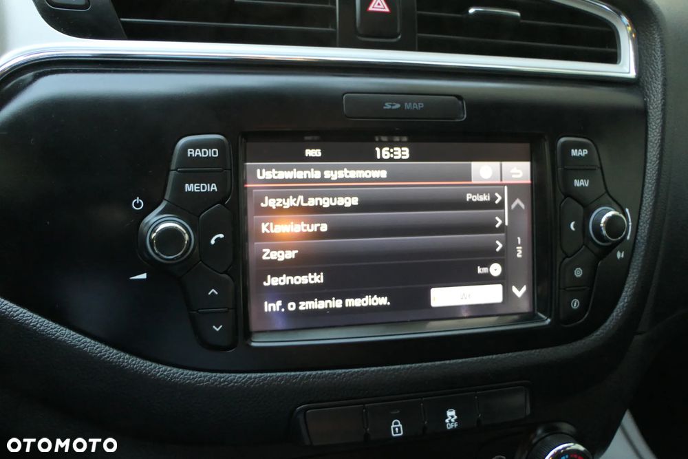 Kia Ceed 1.6 GDI Business Line - 23