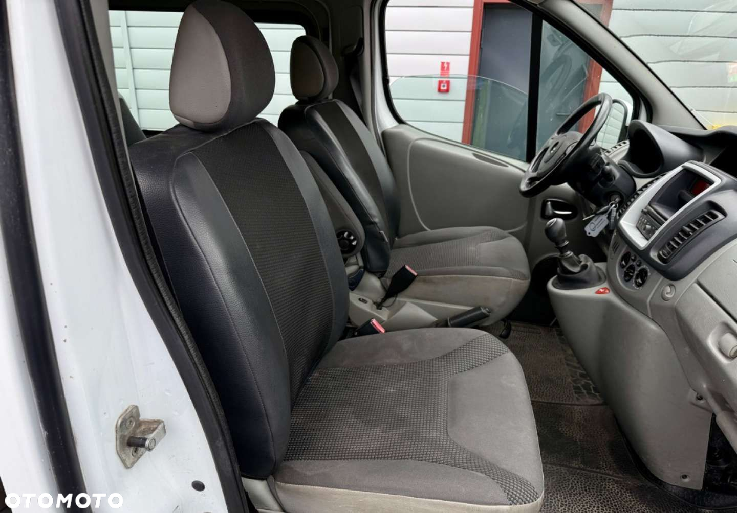 Opel Vivaro - 15