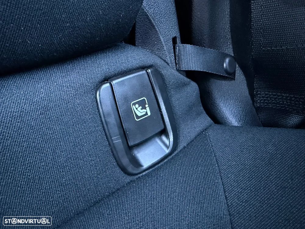 BMW X1 sDrive18i Advantage - 26