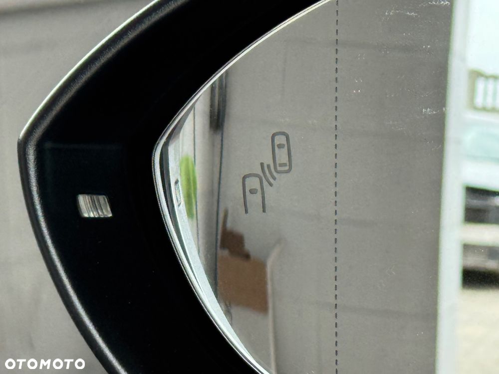 Volkswagen Golf Sportsvan 1.4 TSI (BlueMotion Technology) DSG Sound - 25