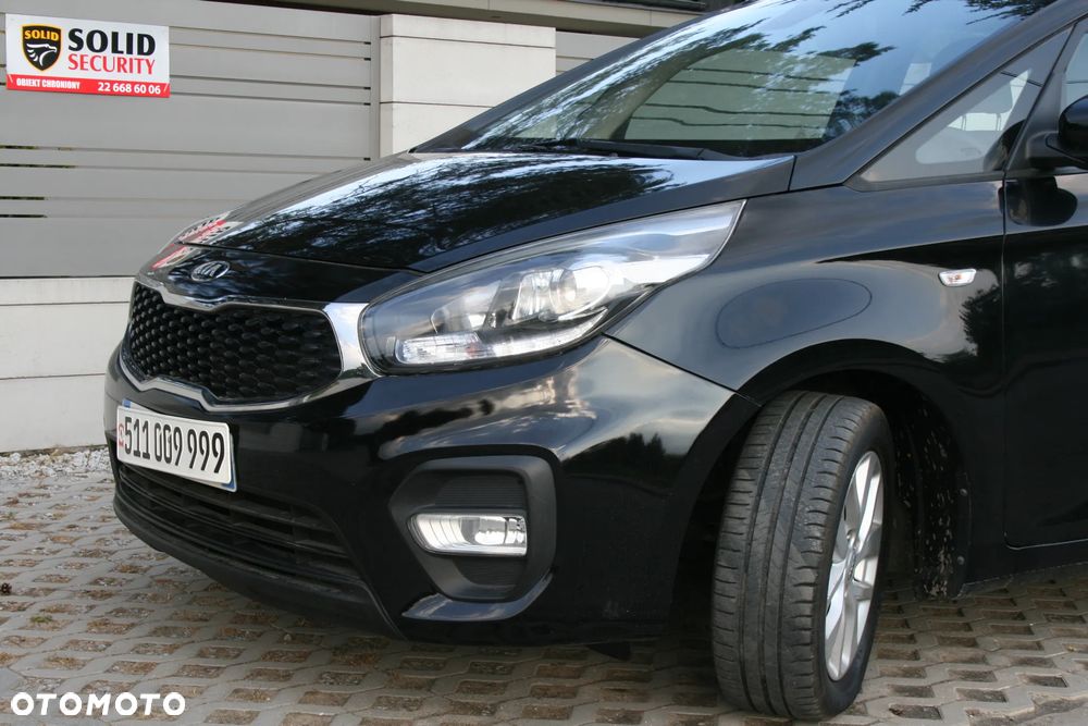 Kia Carens 1.7 CRDi XL 7os - 3