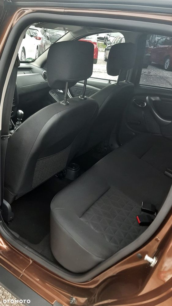 Dacia Duster 1.2 TCe Celebration - 16