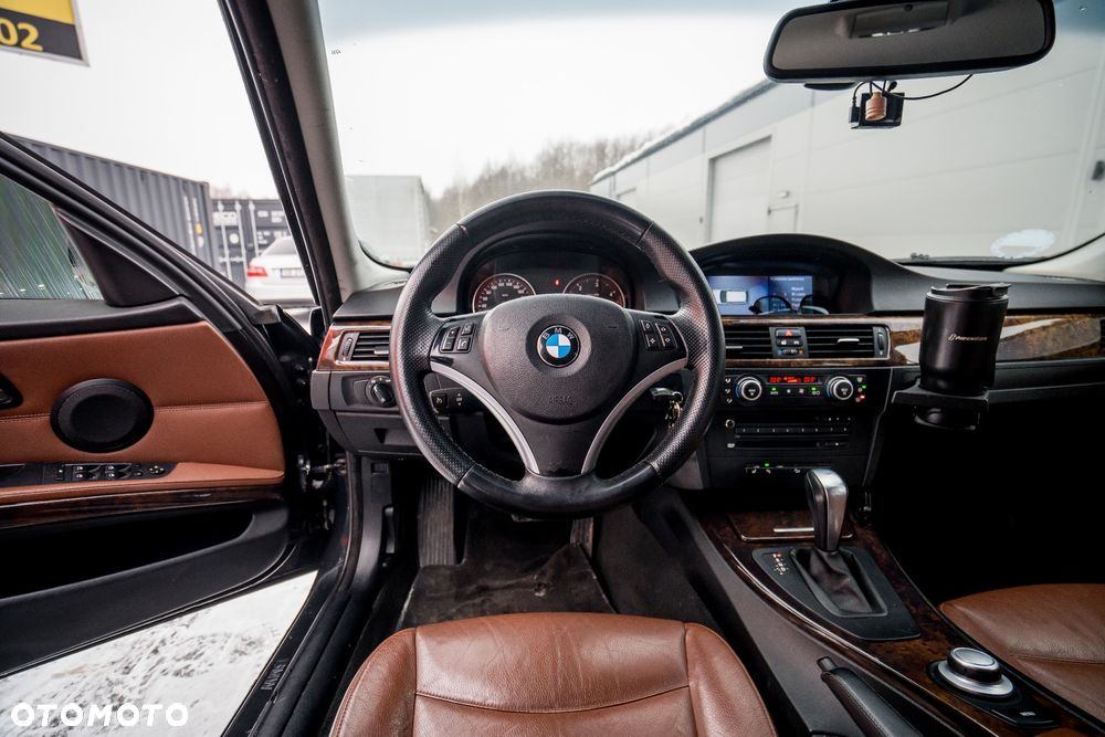 BMW Seria 3 330xd DPF - 10
