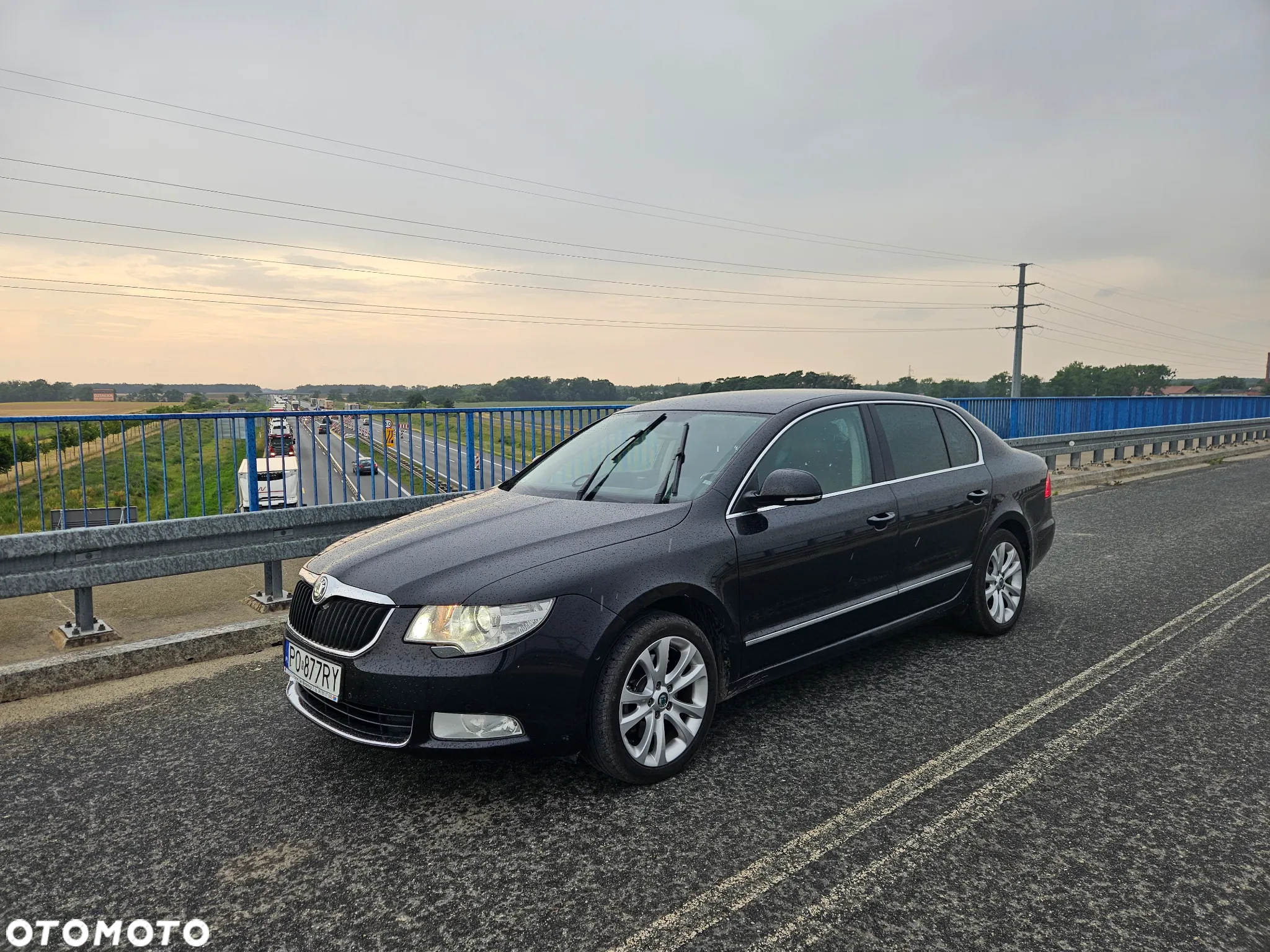 Skoda Superb 2.0 TDI Elegance DSG - 2