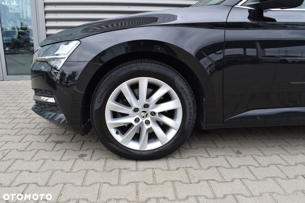Skoda Superb 2.0 TDI SCR Ambition DSG - 39