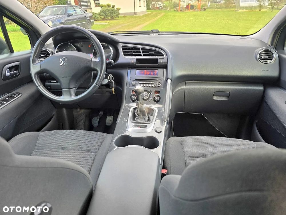 Peugeot 3008 1.6 Premium - 7