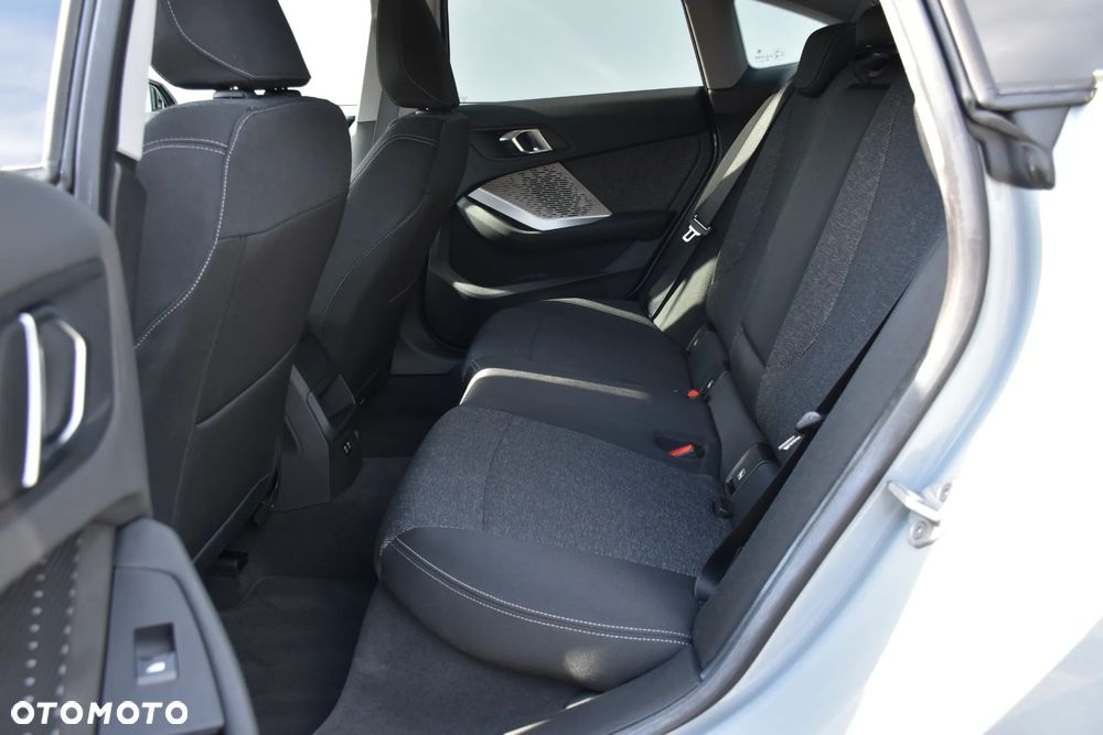 BMW Seria 2 216i M Sport sport - 20