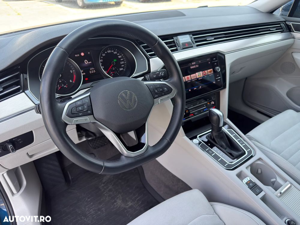 Volkswagen Passat 2.0 TDI DSG Highline - 8