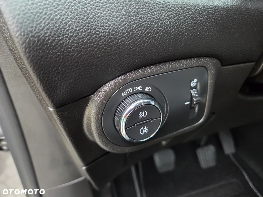 Opel Zafira 2.0 D (CDTI ecoFLEX) Start/Stop Innovation - 26