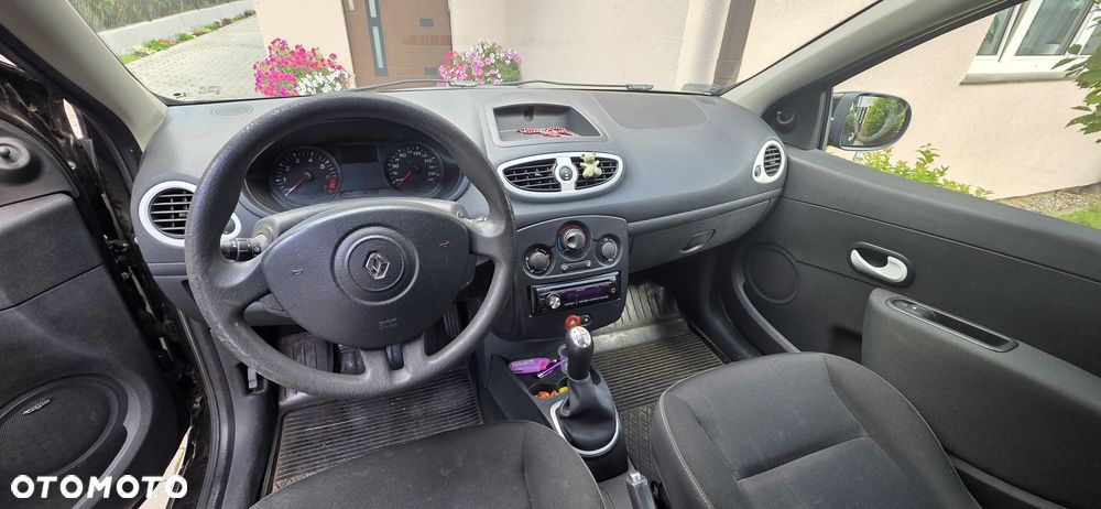 Renault Clio - 5