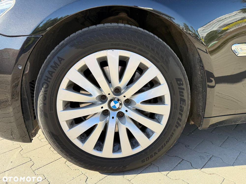 BMW Seria 7 740d - 8