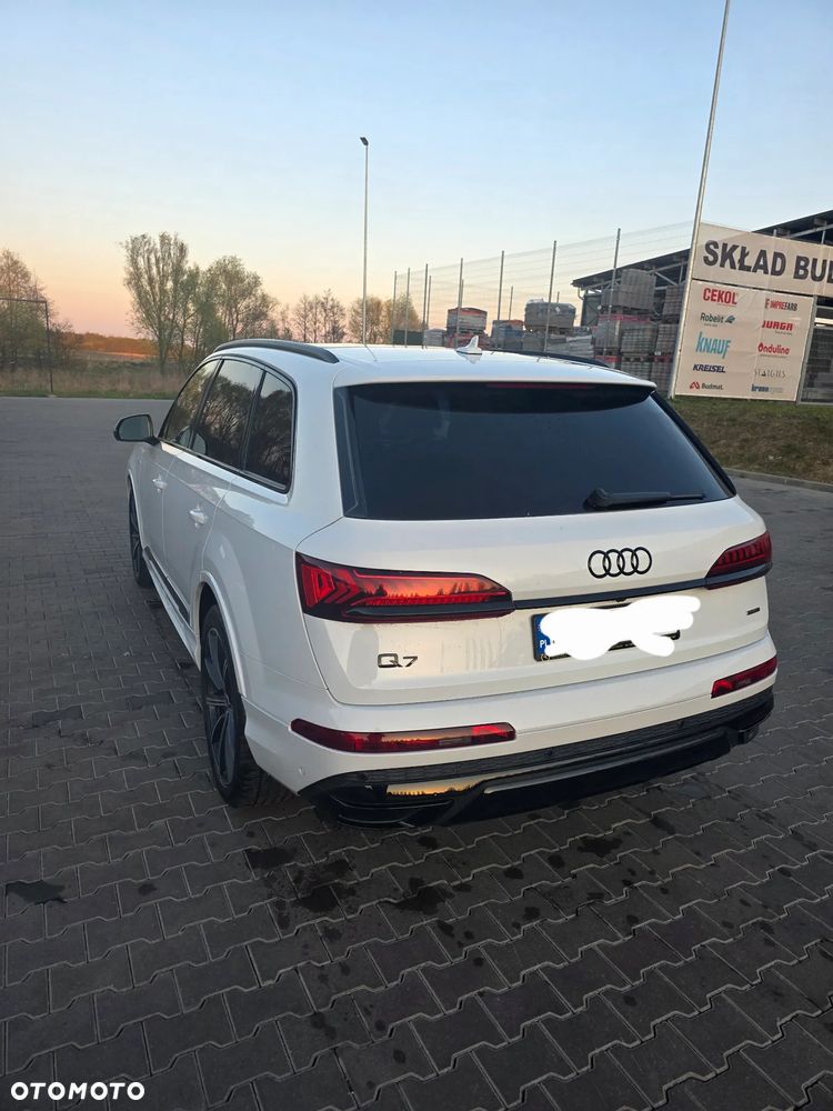 Audi Q7 55 TFSI quattro tiptronic S line - 3