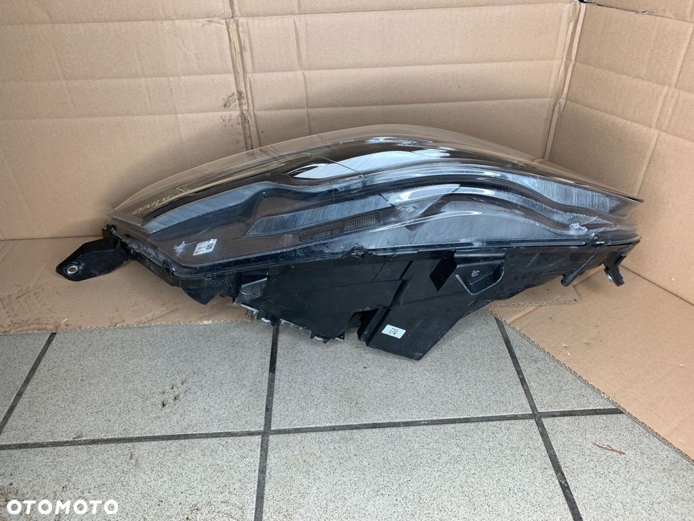 lampa prawa przednia iveco daily full led idealna - 5