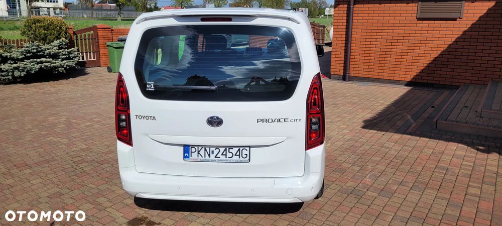 Toyota Proace City Verso Long 1.2 D-4T Family - 4