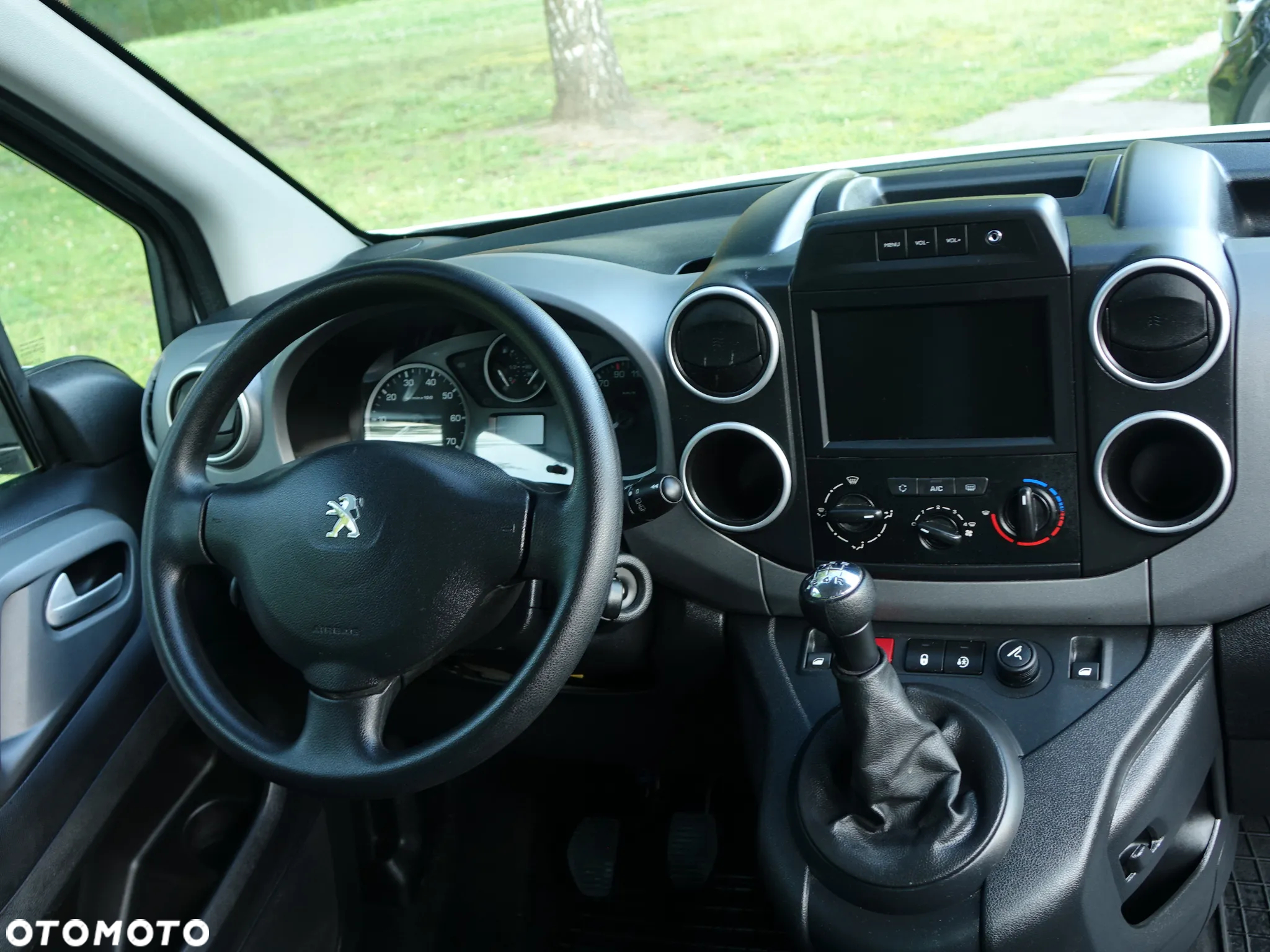 Peugeot Partner - 13