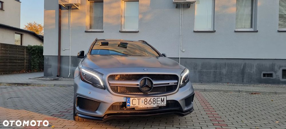 Mercedes-Benz GLA 45 AMG 4Matic 7G-DCT Edition 1 - 3