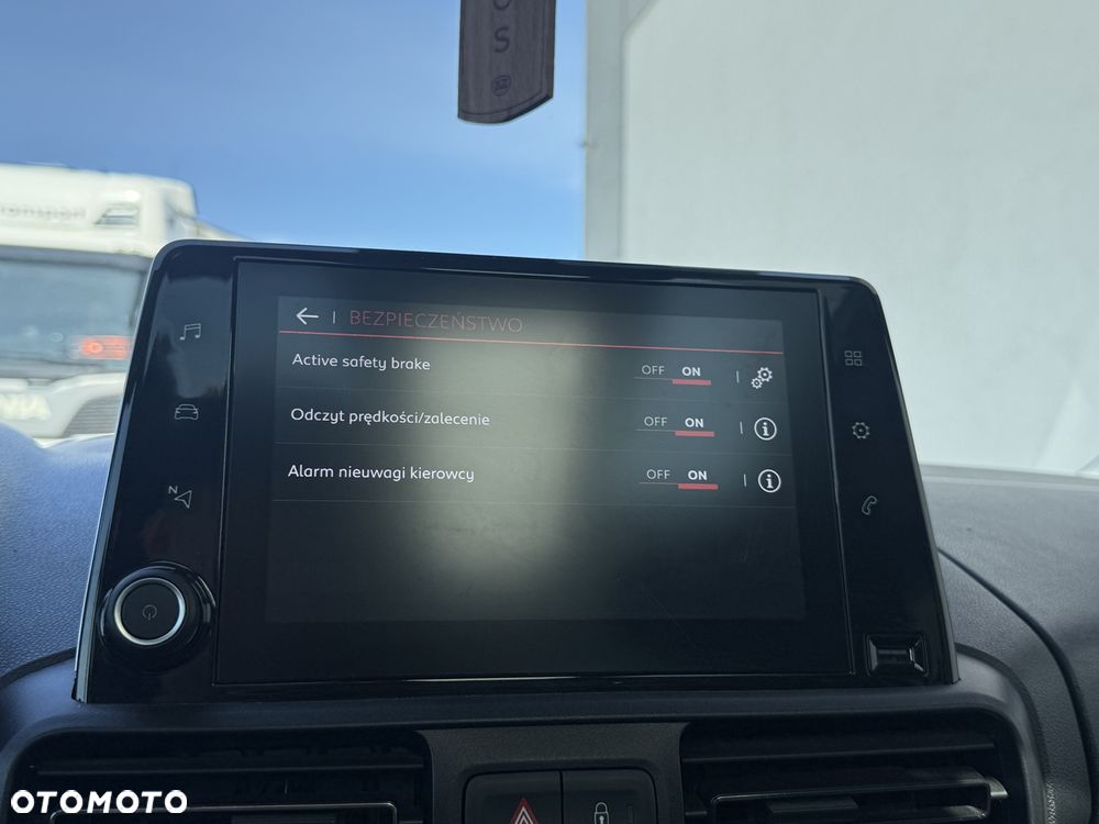 Citroën Berlingo L2 EHZ EAT8 Doppelkabine - 18