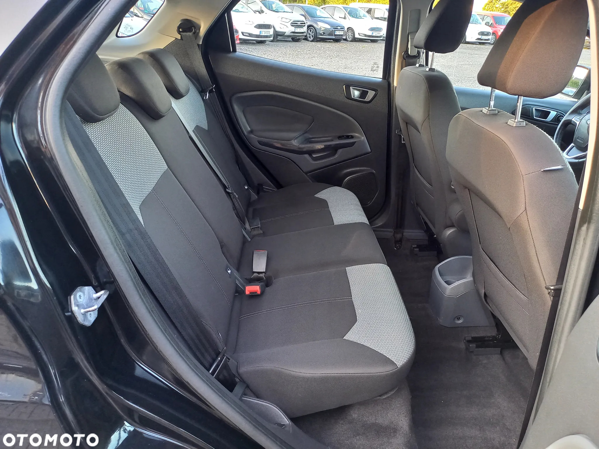 Ford EcoSport 1.0 EcoBoost TITANIUM - 17