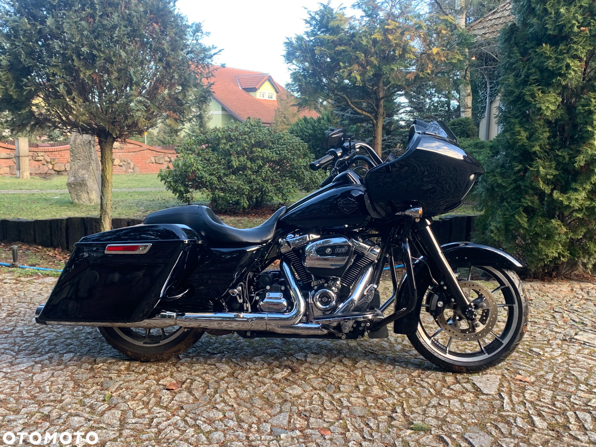 Harley-Davidson Touring Road Glide - 13