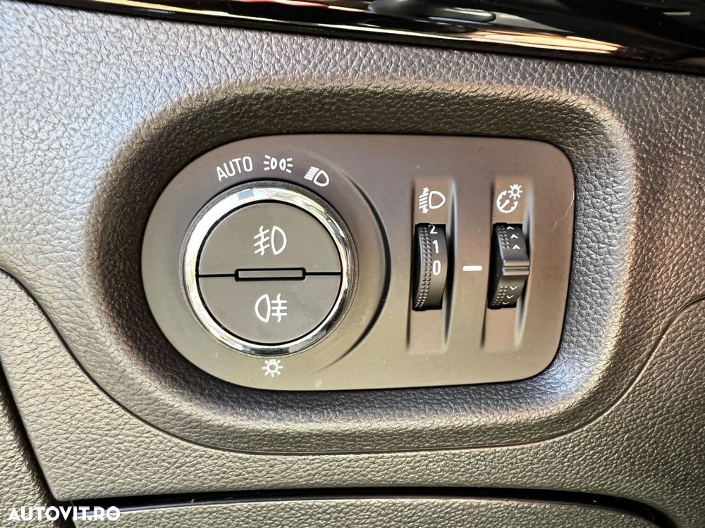 Opel Astra Sport Tourer 1.0 Turbo ECOTEC Start/Stop Innovation - 28