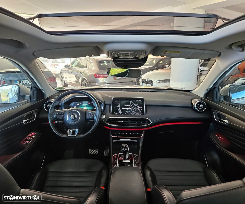 MG EHS 1.5 T-GDI Plug-in Hybrid Luxury - 49