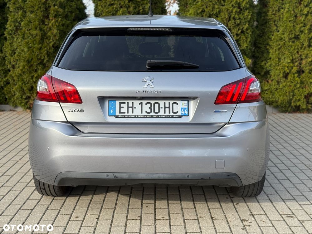 Peugeot 308 - 17